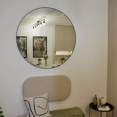 Elegans Belvarosi Studiolakas Appartement